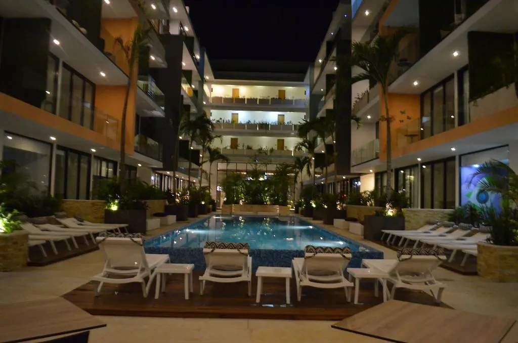 The City Playa del Carmen Apartment